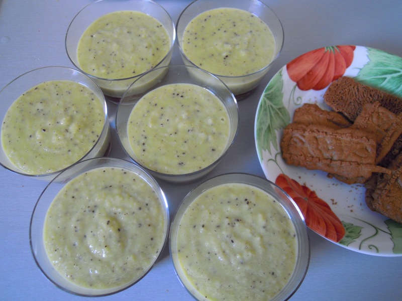 Verrines avec la crème kiwi-coco