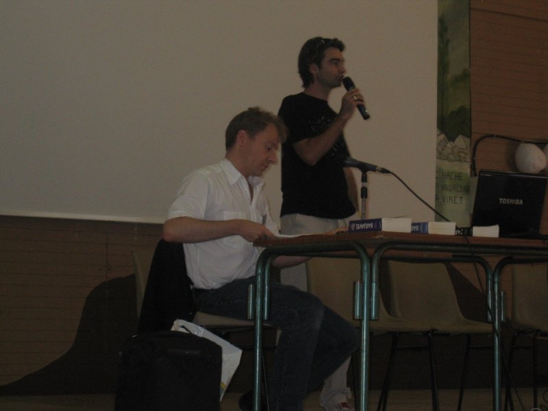 Ugo et moi l’an dernier à Nyons, durant l’Olicon, la convention de science-fiction spécialement dédiée à René Barjavel